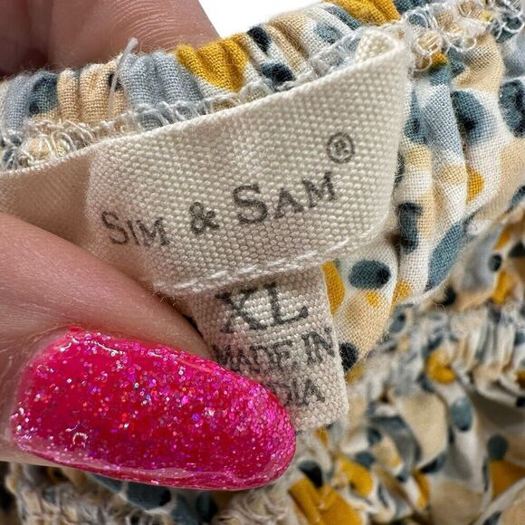 Floral Print Crop Top with Adjustable Straps - Picture 6 of 7